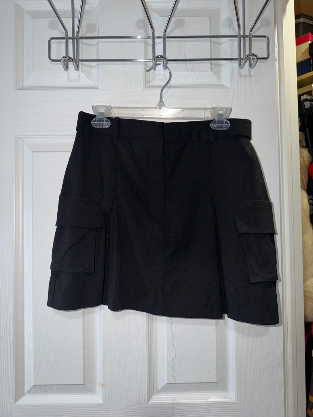 Babaton Black Cargo Pocket Women’s Skirt